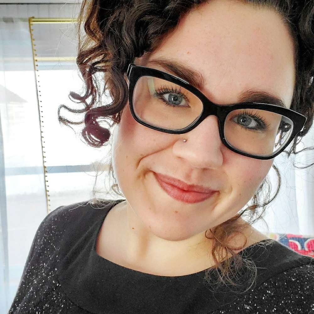 Meet your Posher, Amy